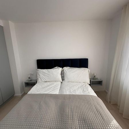 Cosy Staycation Тирана Екстериор снимка