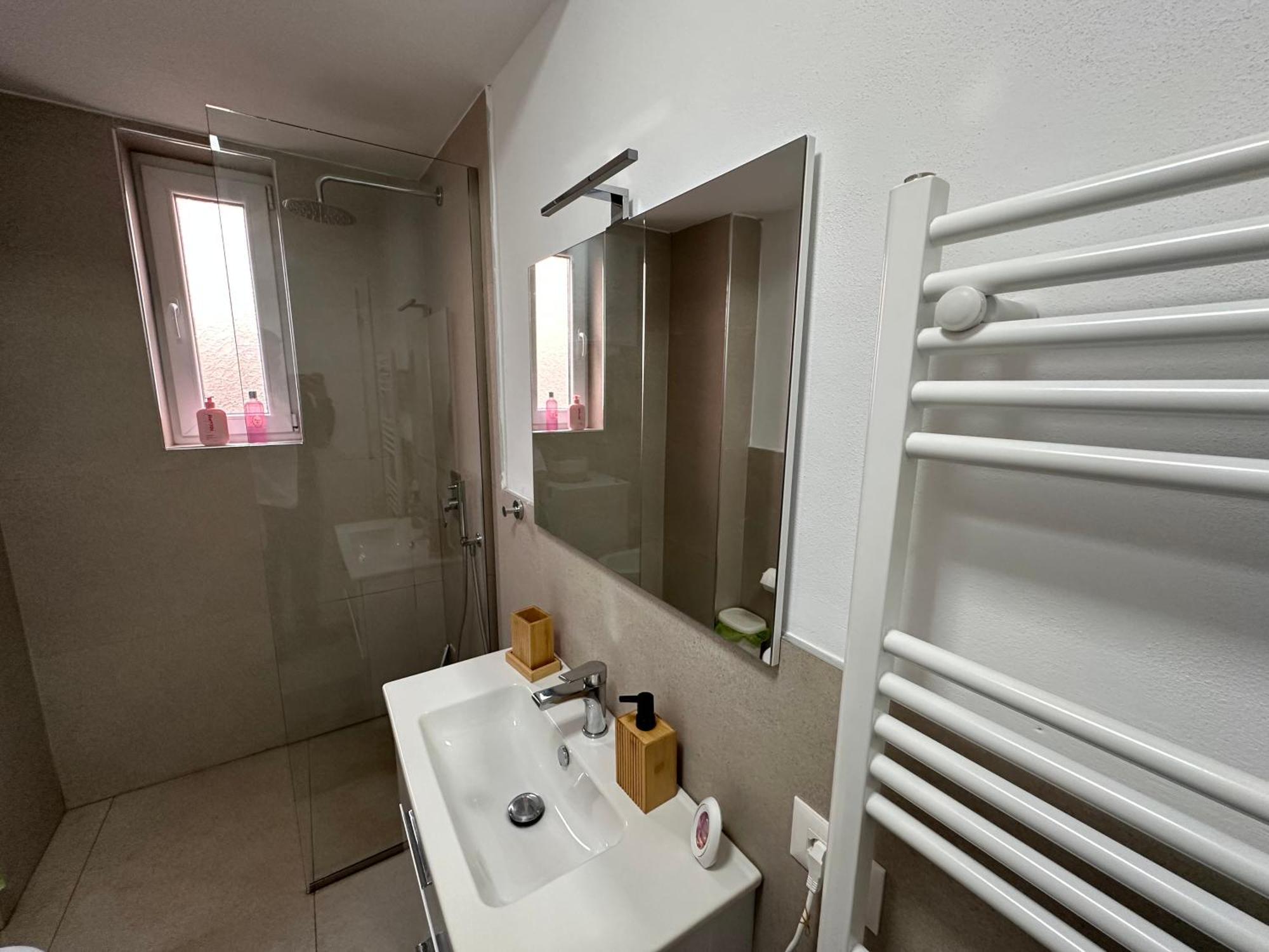 Cosy Staycation Тирана Екстериор снимка